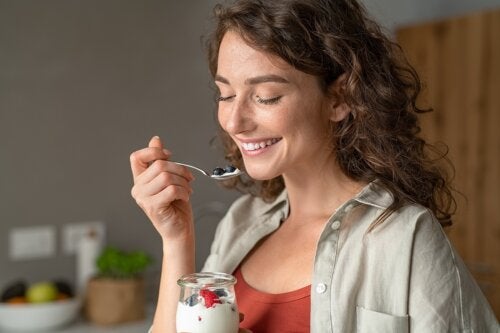 6 recettes de petit-déjeuner sains avec du yaourt