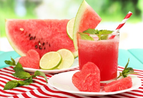 4 recettes de boissons rafraîchissantes à la pastèque
