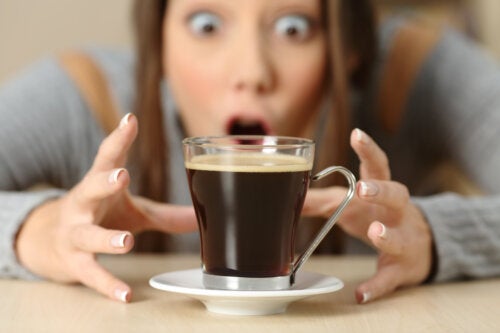 Qu’arrive-t-il à votre corps lorsque vous abusez de la caféine ?
