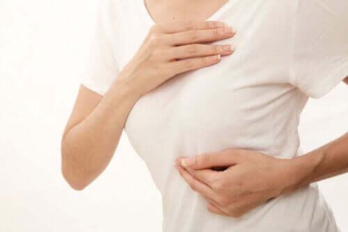 10 signes qui peuvent indiquer un cancer du sein