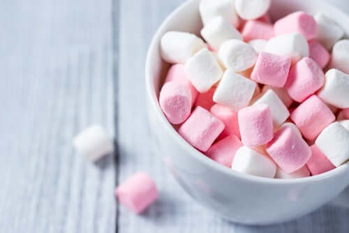 Des guimauves.