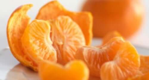 Des mandarines pour faire une eau aux agrumes.