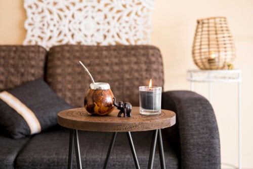 Comment faire une table d'appoint ?