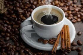 Est-il vrai que le café soulage les maux de tête ?