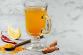 Boisson détox : piment de Cayenne, gingembre et curcuma