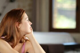 Pourquoi certaines personnes ne regardent pas dans les yeux ?