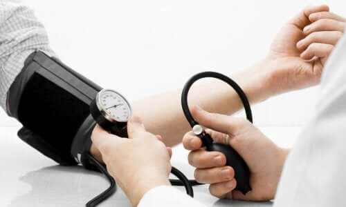 Hypertension artérielle.