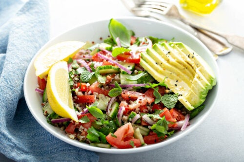 Comment faire une salade de quinoa aux patates douces ?