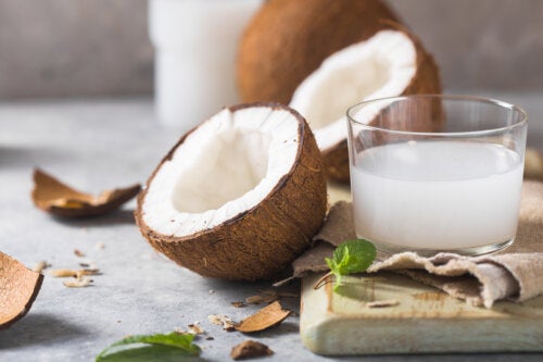 Les bienfaits du lait et de l'eau de coco