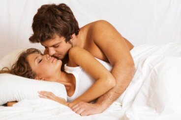 5 positions pour pratiquer le sexe anal