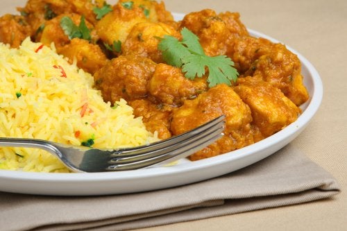 Préparez un délicieux curry de poulet avec cette recette maison
