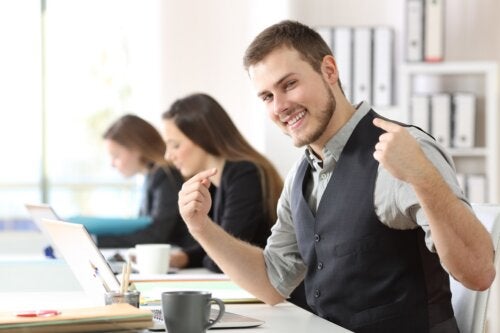 Qu'est-ce que la surcompensation en psychologie ?