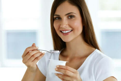 Grignoter entre les repas sans grossir : 8 recommandations