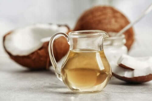Les bienfaits de l'huile de coco en cuisine et en cosmétique