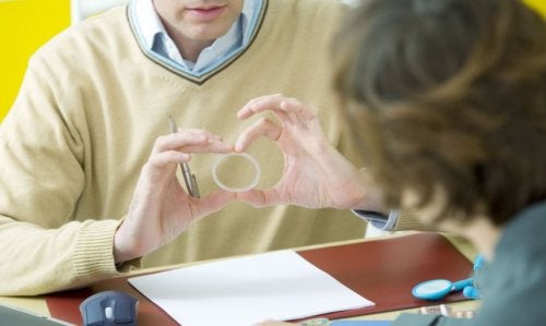 Anneau vaginal : tout ce que vous devez savoir