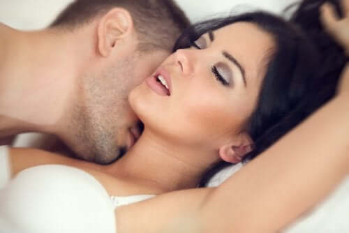 Gémissements pendant les rapports sexuels : qu'est-ce qui les provoque ?