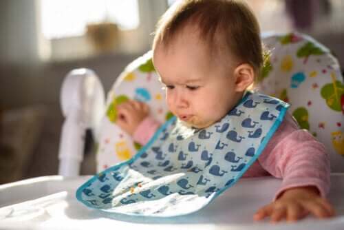 Les 4 premiers aliments solides recommandés pour un bébé