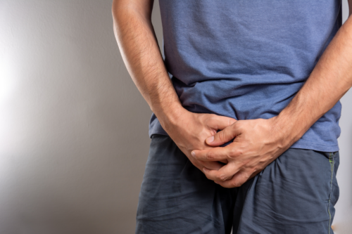 Qu'est-ce qu'une hydrocèle et quel est son traitement ?