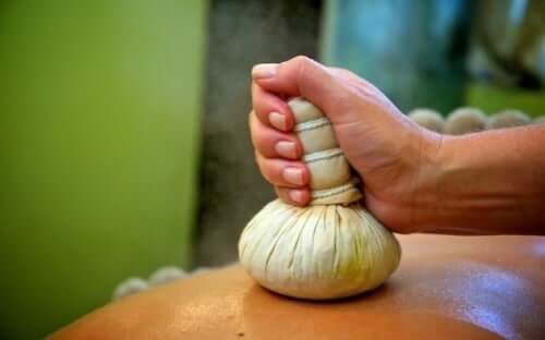 A quoi servent les compresses et les cataplasmes ?