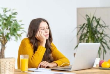 8 avantages et inconvénients de l'ennui... À quoi sert-il ?