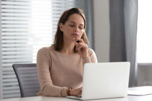 Qu'est-ce que la pensée critique et qu'est-ce qui ne l'est pas ?