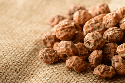Noix tigrée : nutriments, bienfaits et modes de consommation