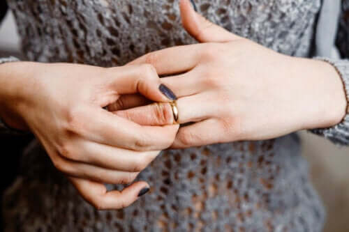7 raisons pour lesquelles une femme commence à être infidèle