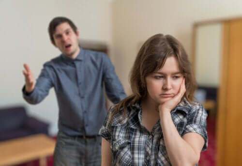 Le harcèlement au sein de la famille : comment le reconnaître et le gérer ?
