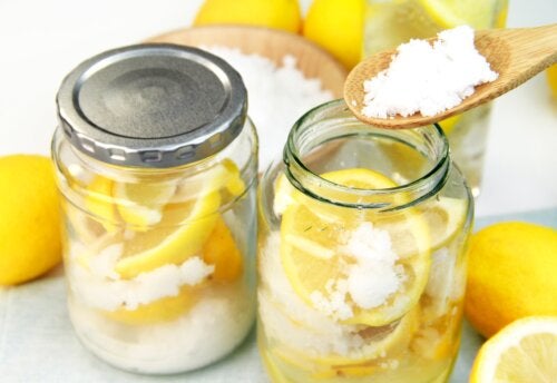 Est-ce mauvais de manger du citron avec du sel ?