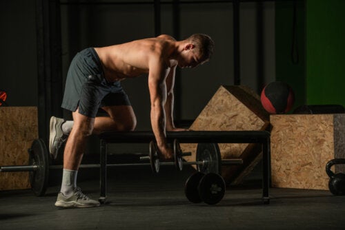 Comment faire l'exercice d'extension du triceps