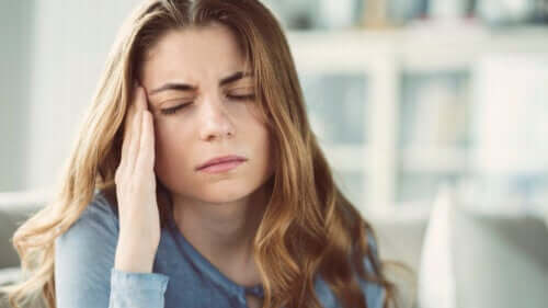 Maux de tête chroniques : tout ce que vous devez savoir