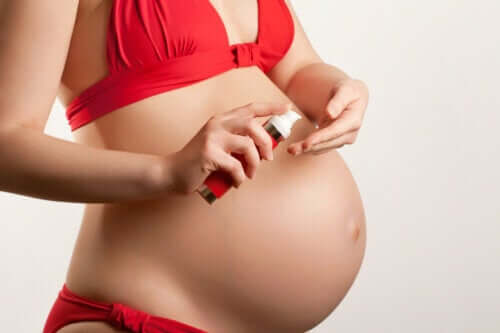 Peut-on utiliser un autobronzant pendant la grossesse ?