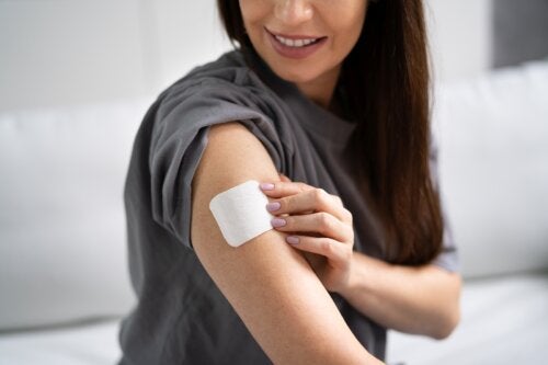 Qu'est-ce qu'un patch contraceptif et comment fonctionne-t-il ?