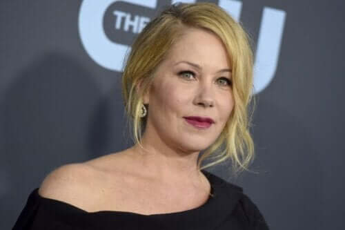 Christina Applegate : les premiers symptômes de la SEP qui n'ont pas été identifiés à temps