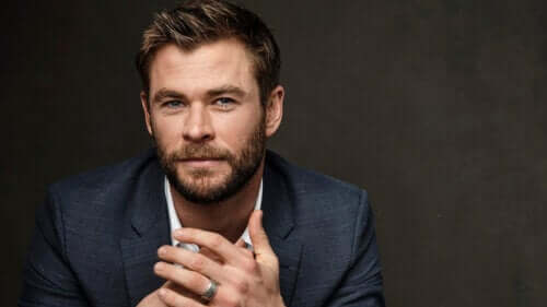 Chris Hemsworth découvre suite à une analyse génétique qu'il aurait un risque plus élevé de souffrir de la maladie d'Alzheimer