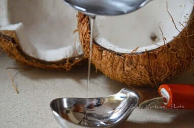 Les mille et une utilisations de l'huile de coco en beauté