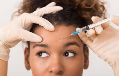 Baby Botox : caractéristiques, bienfaits et risques