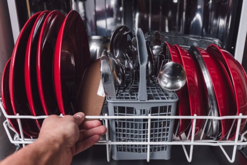 15 choses à ne pas mettre au lave-vaisselle