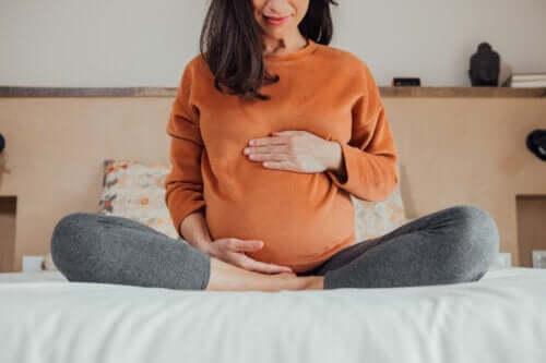 Bouchon muqueux de la femme enceinte : qu'est-ce que c'est et quelle est sa fonction ?