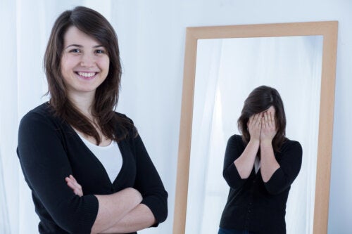 Syndrome de l'imposteur : qu'est-ce que c'est, comment le détecter et que faire pour y faire face