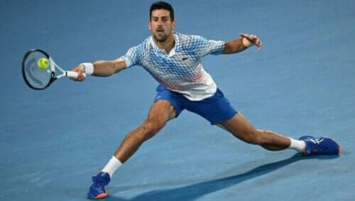 Novak Djokovic : entraînement, yoga et étirements pour gagner en flexibilité