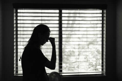 Trouble du deuil prolongé : qu'est-ce que c'est et comment le surmonter ?