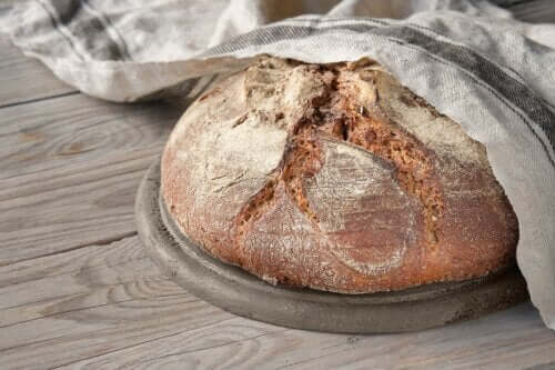 Qu'est-ce que le pain Anadama et comment le faire ?