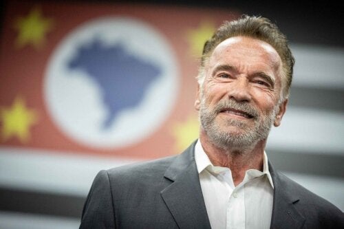 Le secret d'Arnold Schwarzenegger pour prendre de la masse musculaire : la méthode 4-1-1
