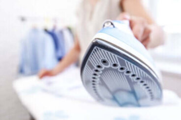 Quelle quantité d'énergie consomme un fer à repasser et comment réduire le coût ?