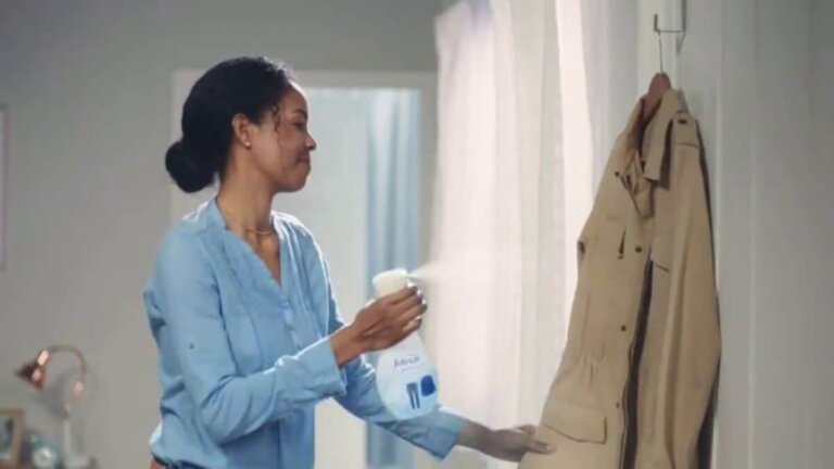 Comment éliminer l'électricité statique des vêtements?