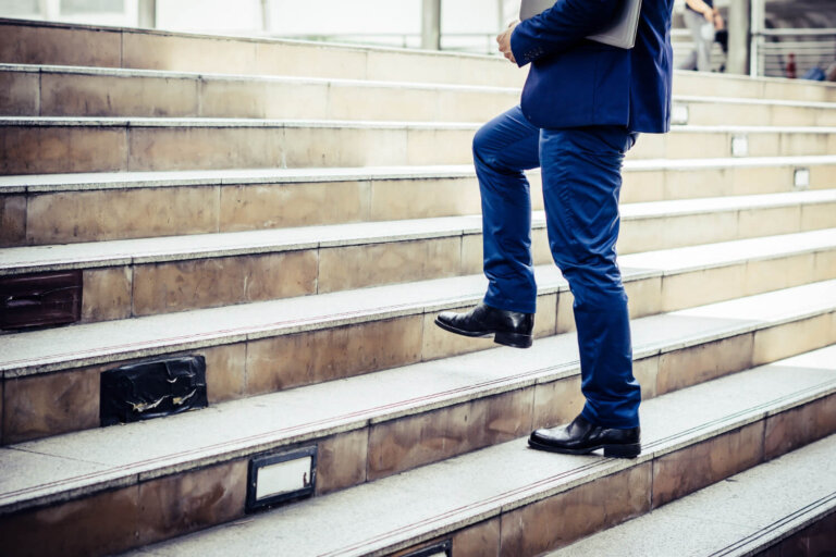 Comment tirer parti des escaliers pour bouger davantage chaque jour