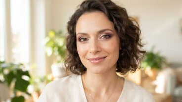 Comment maquiller les yeux marron pour les éclaircir