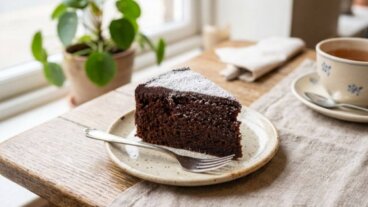 Préparez ce gâteau moelleux au chocolat et au café avec peu d'ingrédients