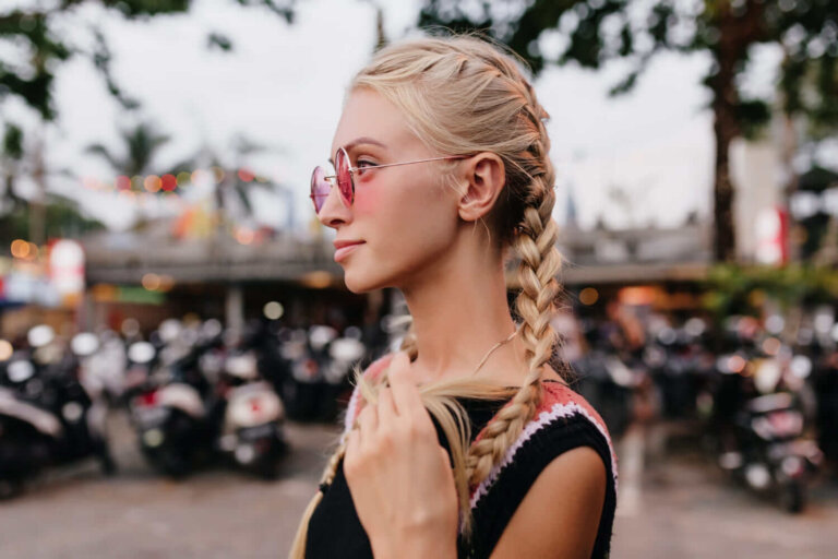 Des tresses qui tiennent toute la journée : 7 astuces pour qu'elles restent bien dessinées